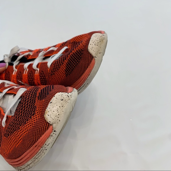 Nike Flyknit Lunar 1 Orange Sneakers GUC 8 - Picture 4 of 8